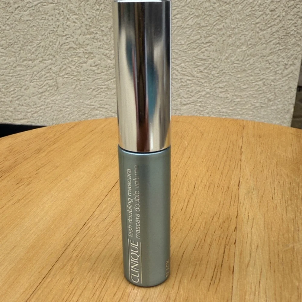 Clinique Lash Doubling Mascara 0.14oz!!🔥🔥🔥